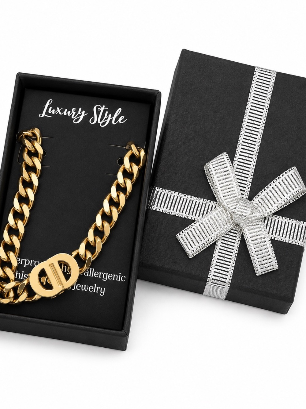 18K Gold plated bracelet: waterproof, hypoallergenic and non-tarnishing